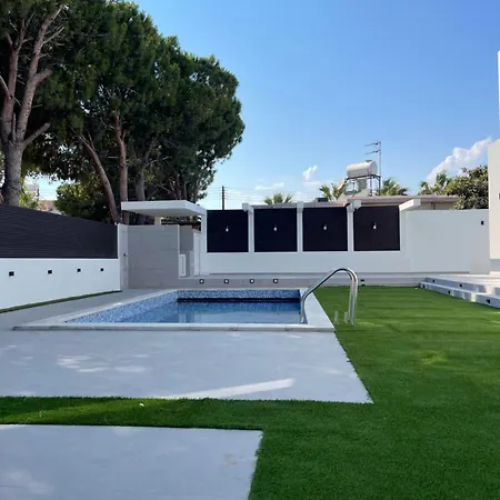 Pervolia Oasis Villa Kiti