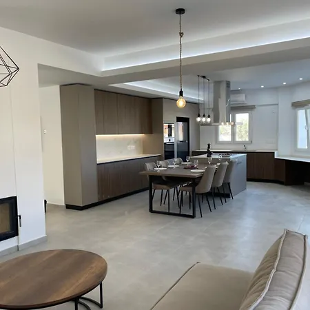 Pervolia Oasis Villa