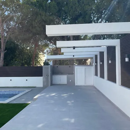 빌라 Pervolia Oasis Kiti