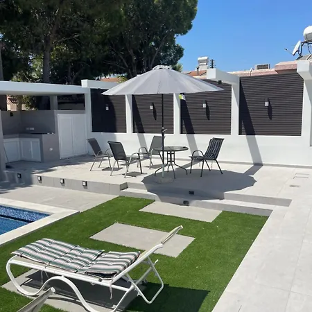 Pervolia Oasis * Кити