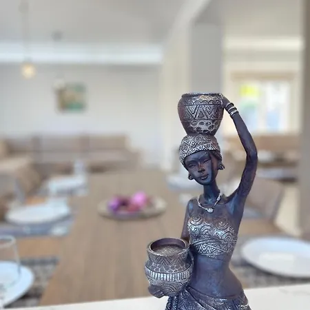 Pervolia Oasis Villa *