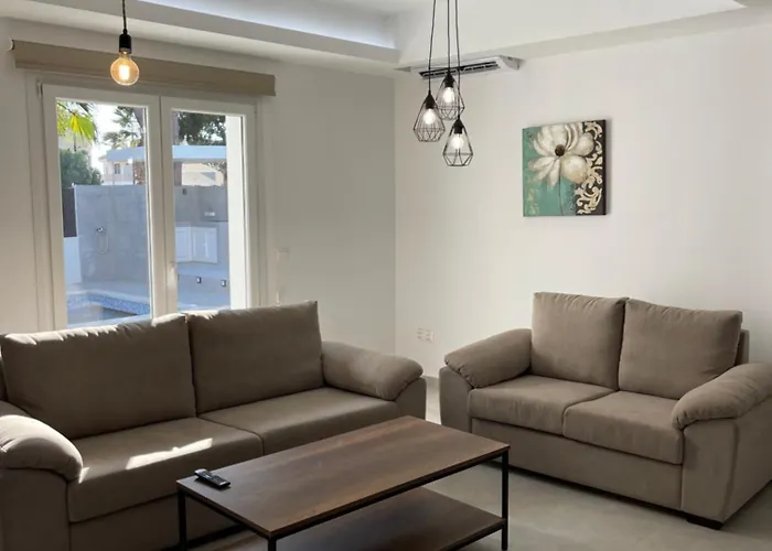 Pervolia Oasis Βίλα *