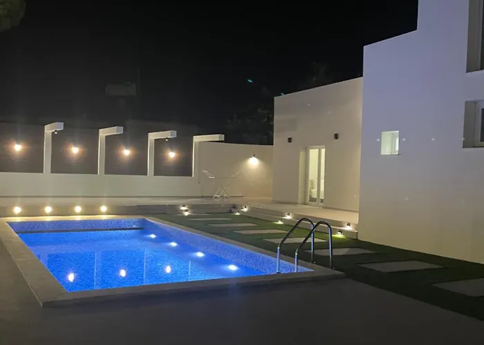 Pervolia Oasis Villa Kiti