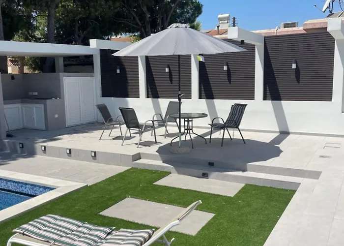 Pervolia Oasis * Kiti